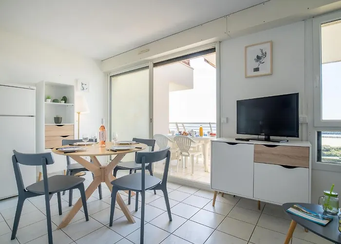 Appartamento Le Sunset-cap Sud-20 By Interhome